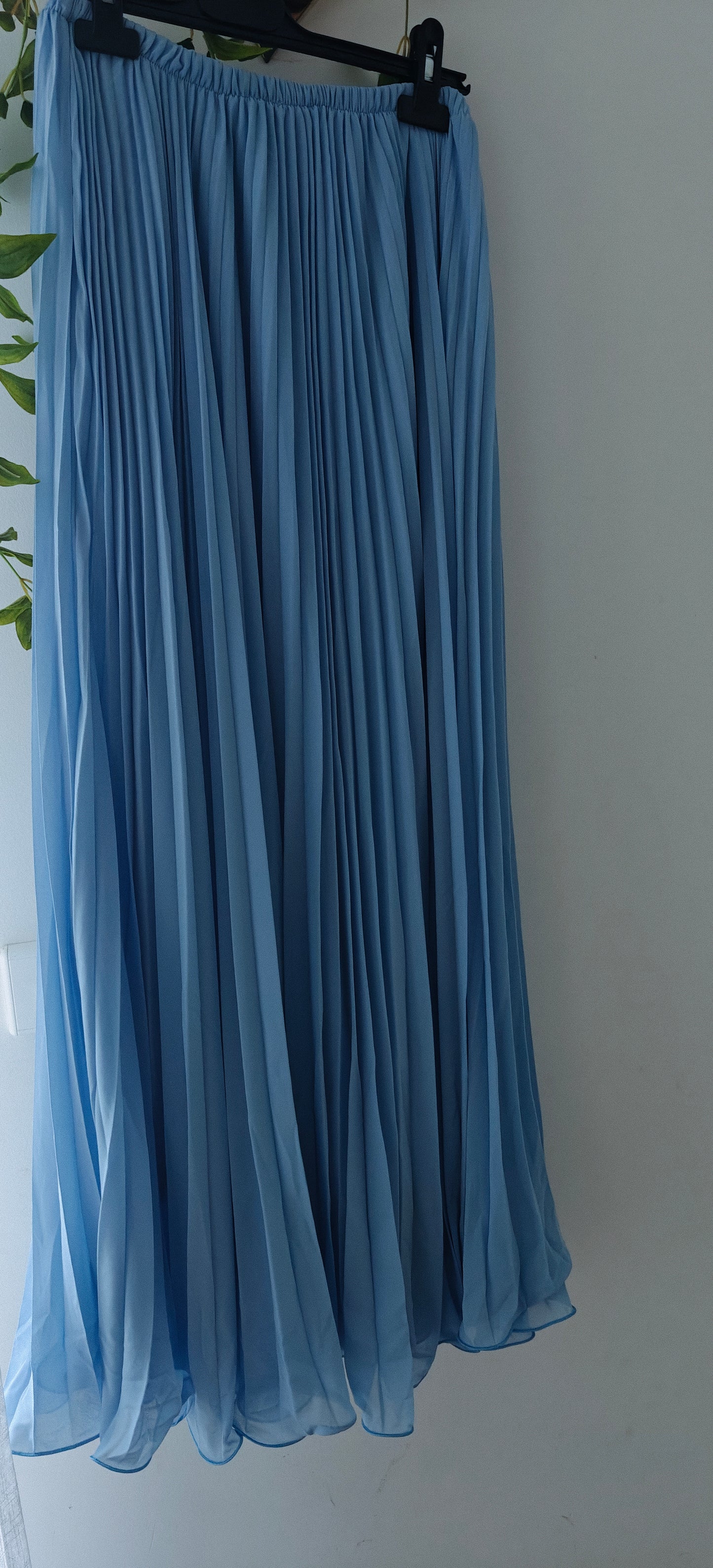 Jupe plissée vaporeuse bleu