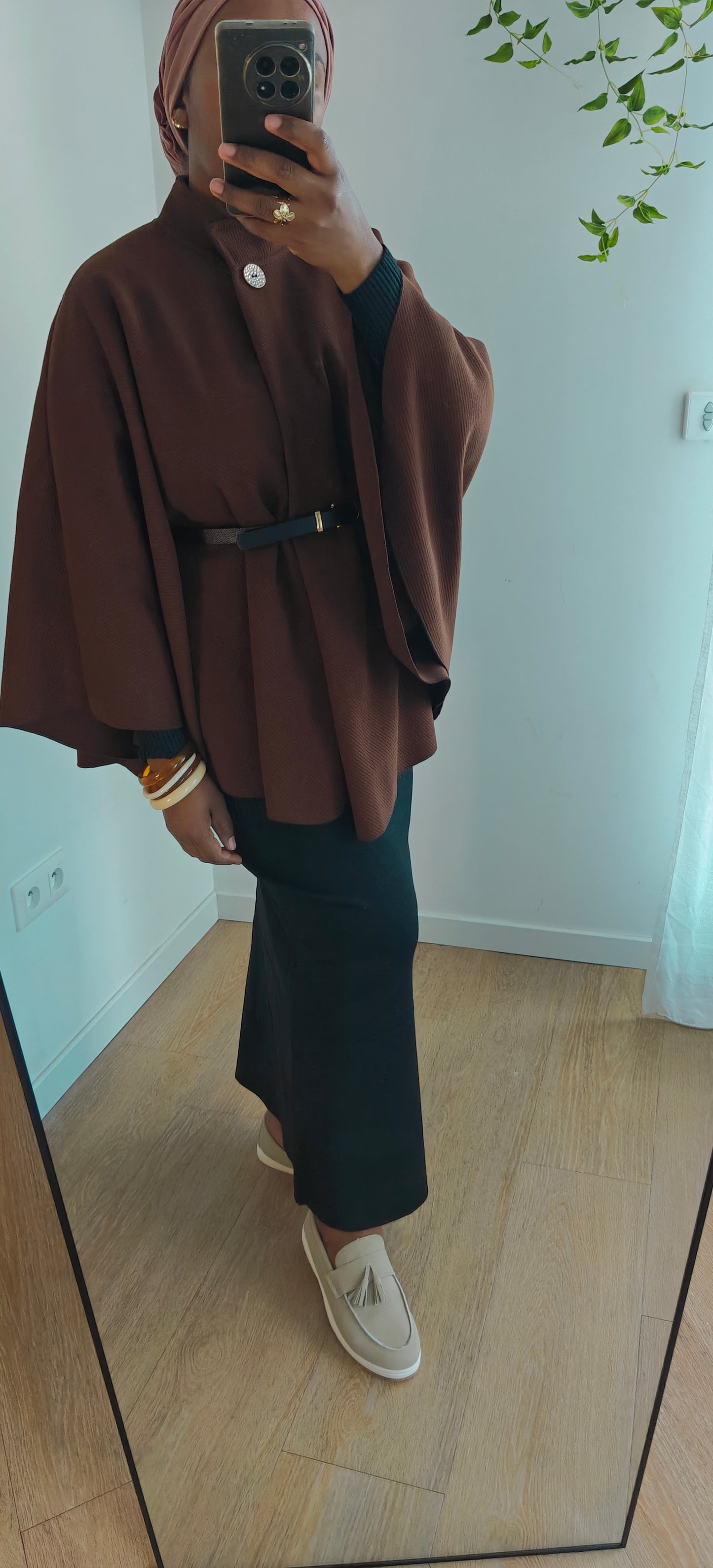 Cape pancho avec ceinture marron