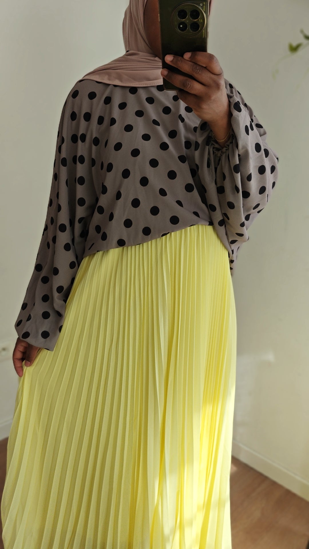 Blouse à pois bleu marine