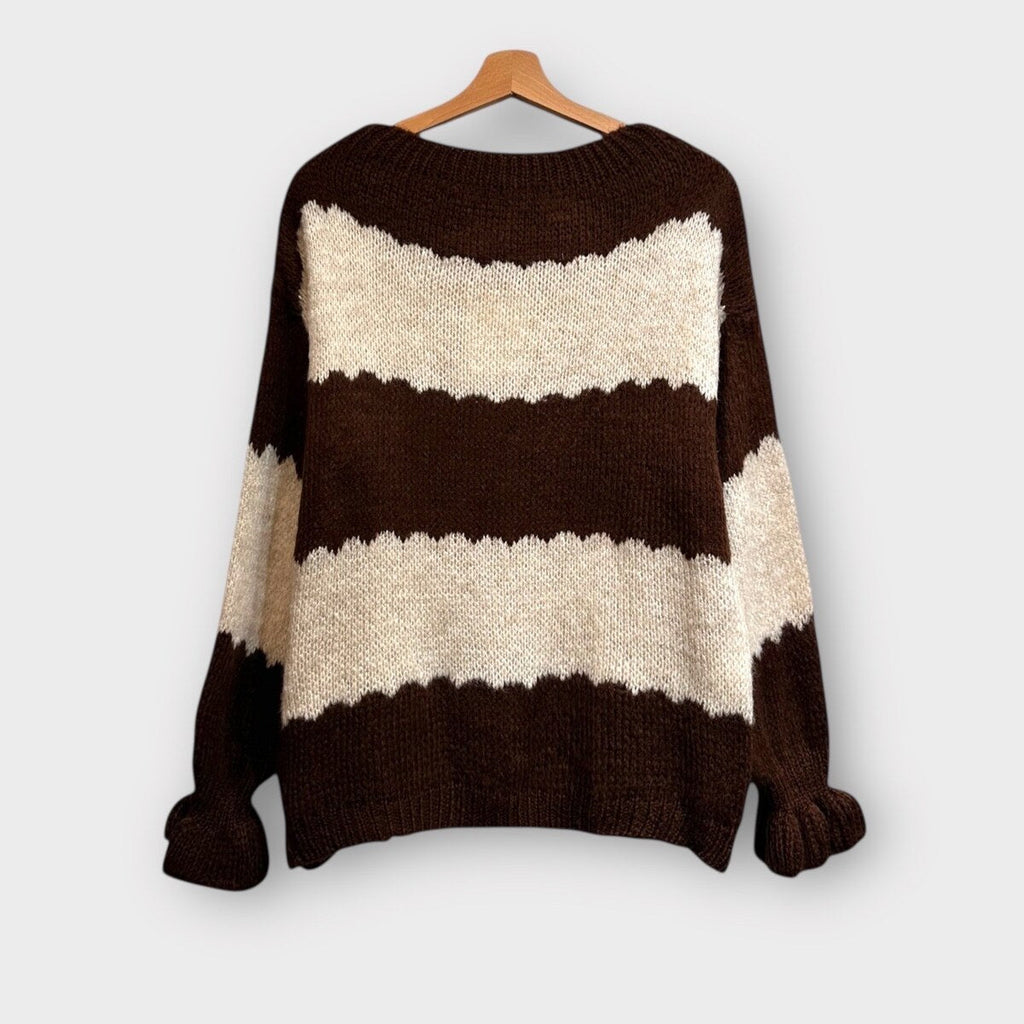 Pull manches trompettes