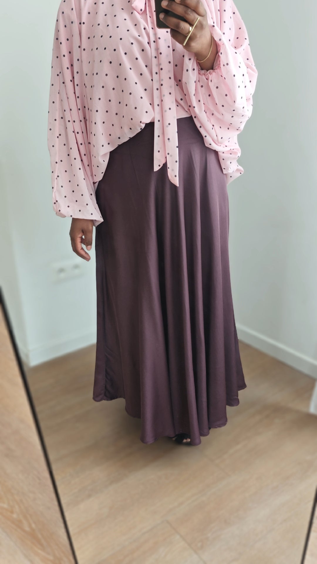 Jupe satiné fluide mauve foncé