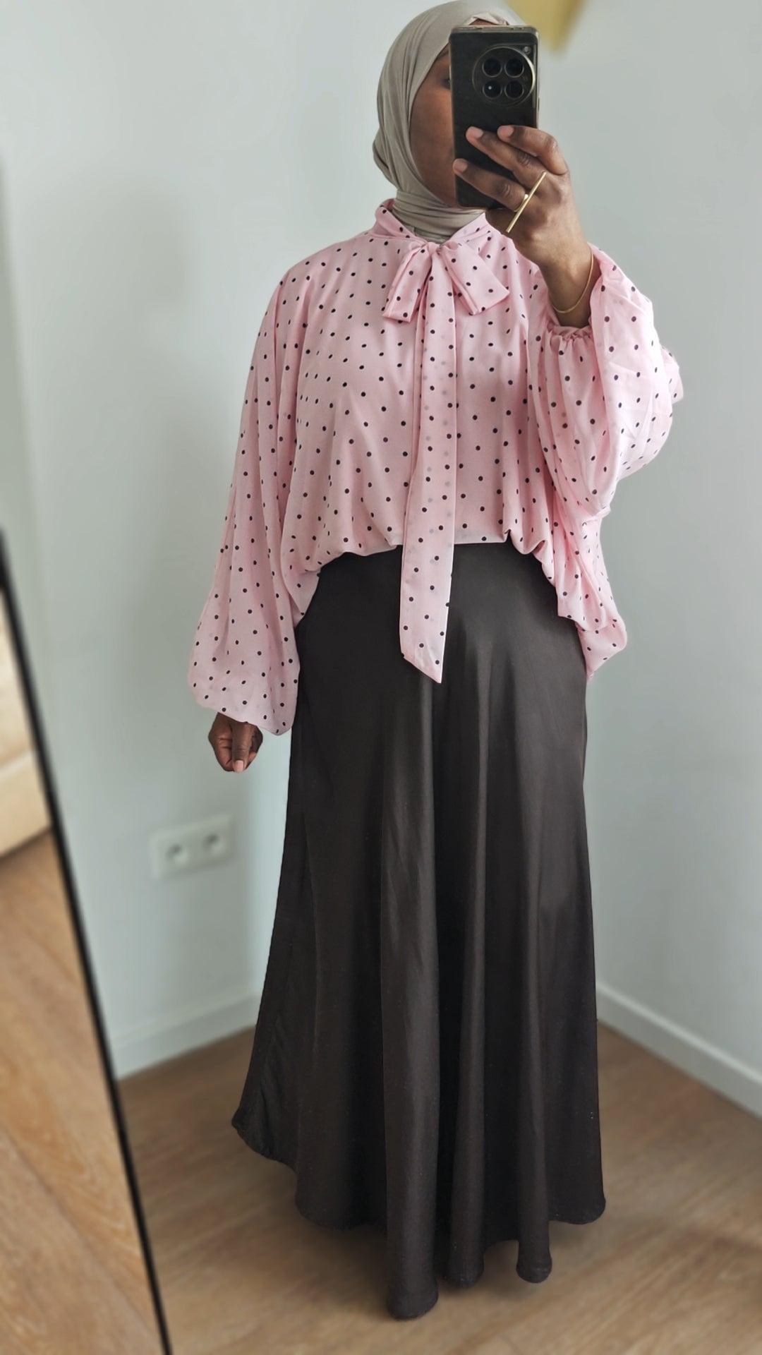 Jupe satiné fluide marron chocolat