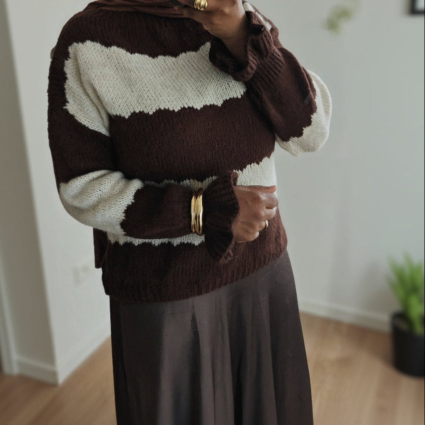 Pull manches trompettes