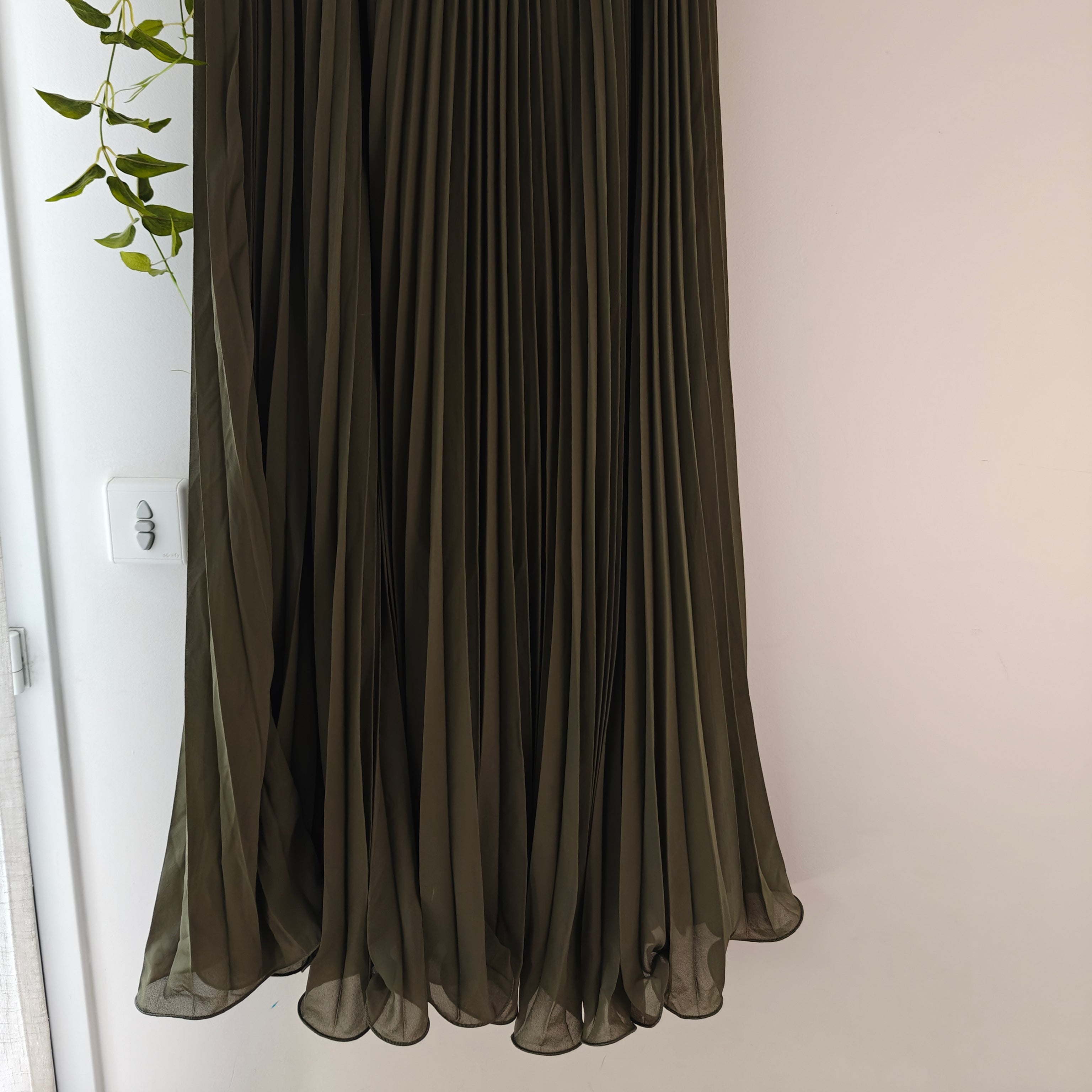 Jupe plissée vaporeuse kaki