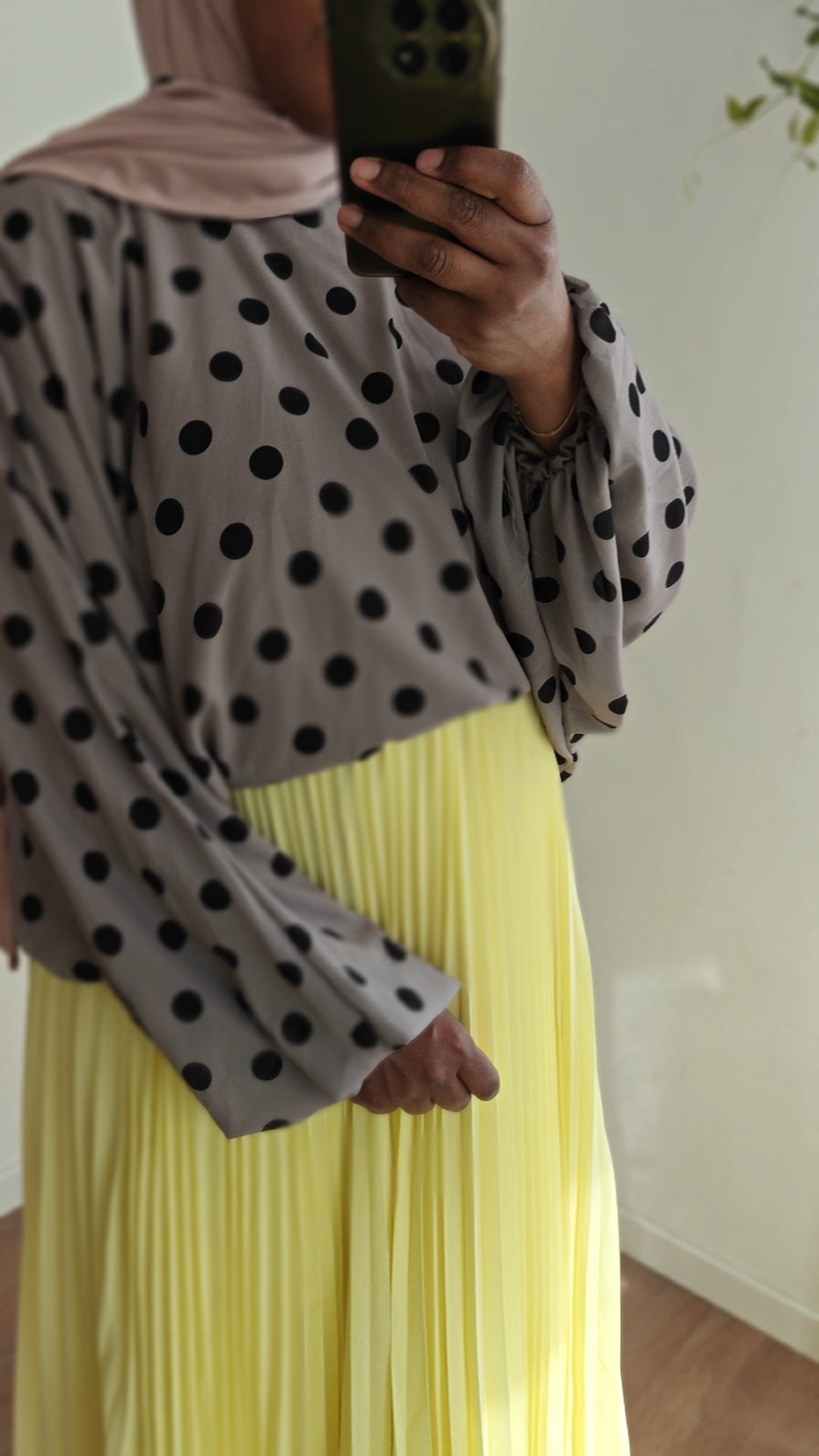 Blouse à pois bleu marine
