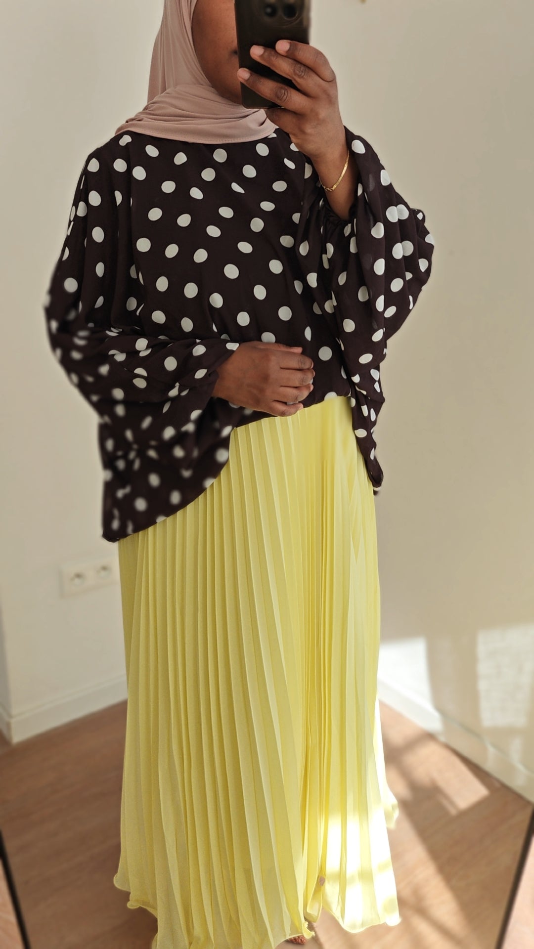 Blouse à pois bleu marine